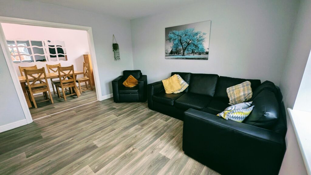 The Pines-sitting area